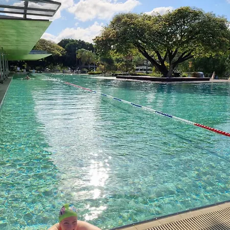 Cosy & Convenient: Pools, Shops, Uni, Hospital Apartment Ross River Exterior photo